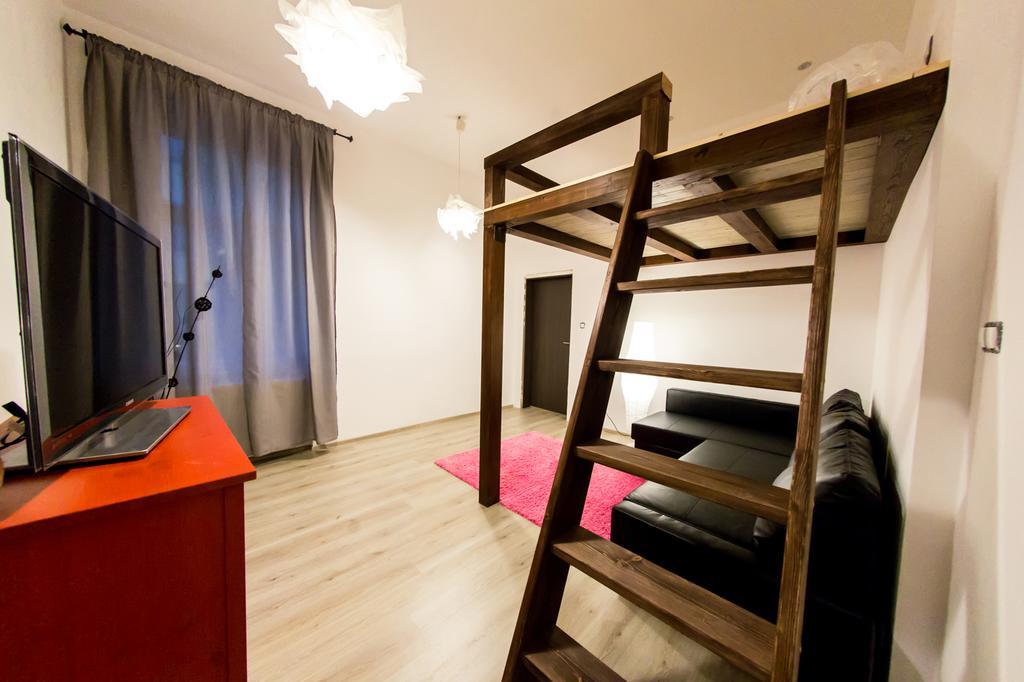 Freedom Rooms & Apartments Prag Eksteriør billede
